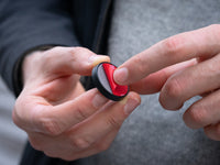 Supporto magnetico universale per casco (luci non incluse)